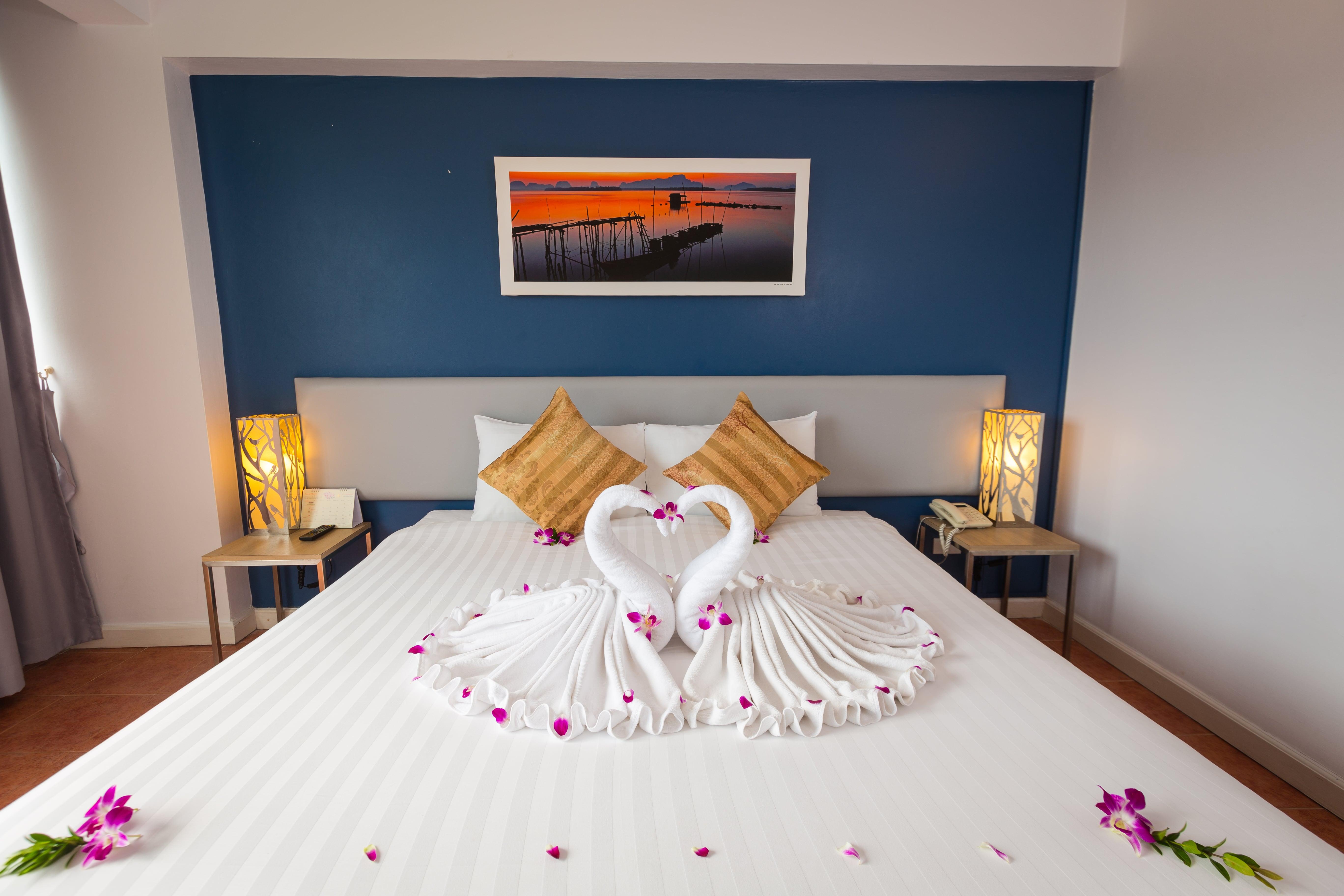 On Phuket Hotel Karon