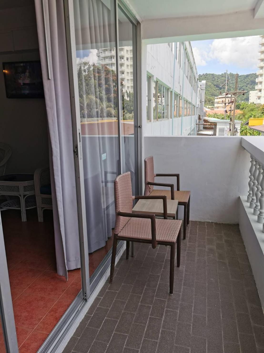 Hotel On Phuket 3*