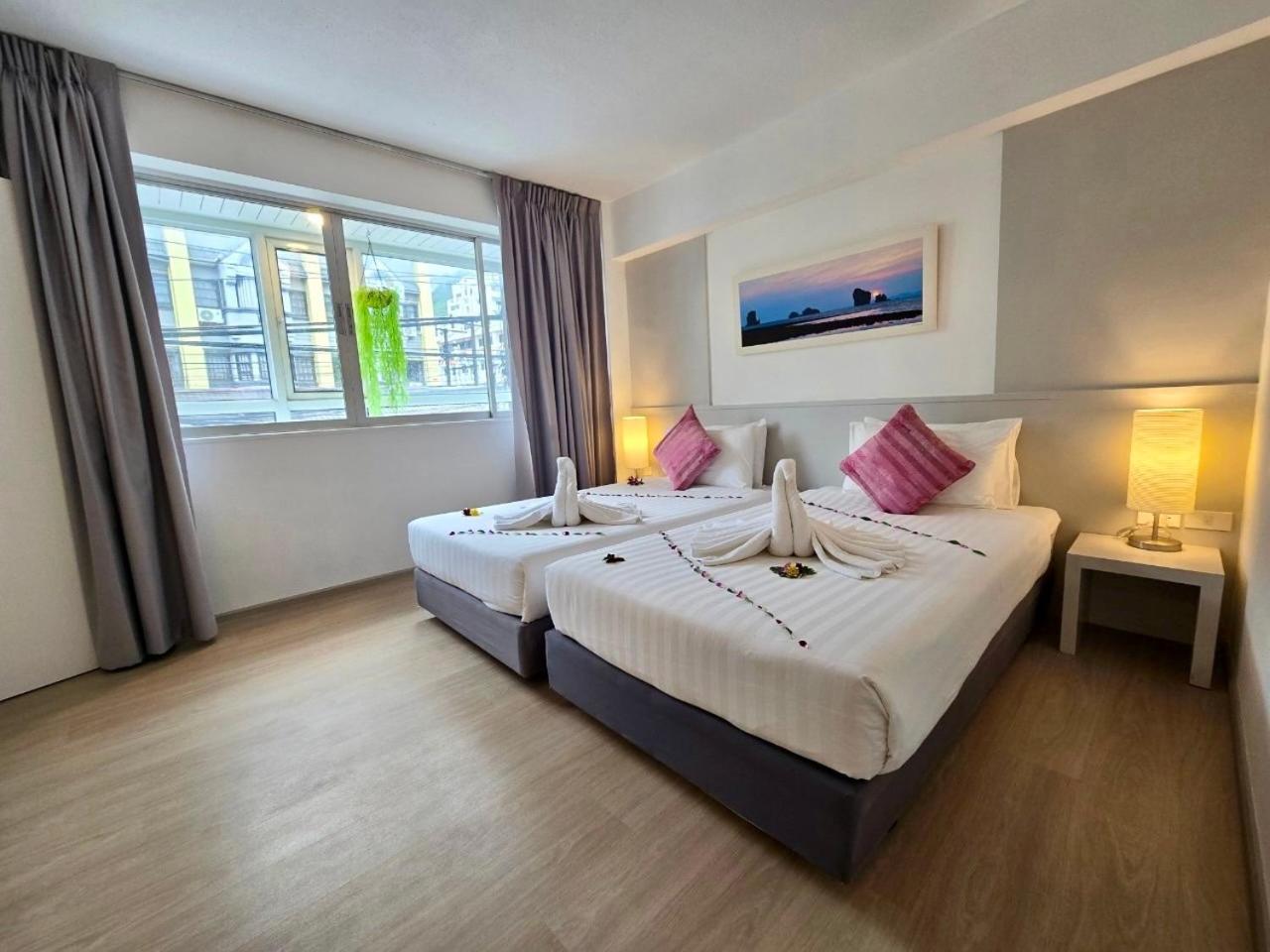 On Phuket 3* Karon