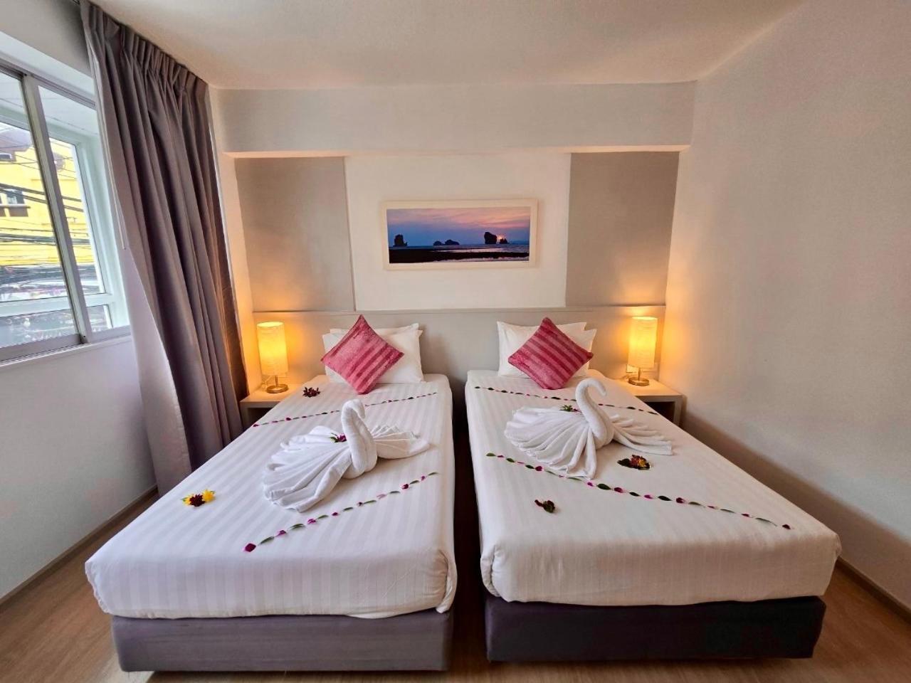 On Phuket Hotel Karon